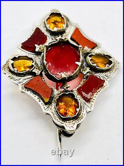 Antique Victorian Scottish Carnelian Agate & Citrine Pebble Brooch c. 1850, 7.6g