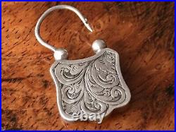 Antique Victorian Sterling Silver Scottish Agate Padlock Clasp Chased 1.3 Inch