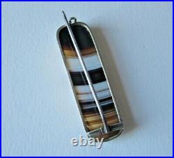 Antique rectangular Scottish banded agate and silver brooch. C1890s