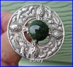 Iona Scottish Sterling Silver Green Agate Celtic Brooch h/m 1959 Robert Allison