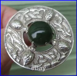 Iona Scottish Sterling Silver Green Agate Celtic Brooch h/m 1959 Robert Allison