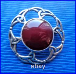 Iona Silver Brooch Scottish Vintage Sterling Carnelian Celtic hm 1973 John Hart Iona Silver Brooch Scottish Vintage Sterling Carnelian Celtic hm 1973 John Hart