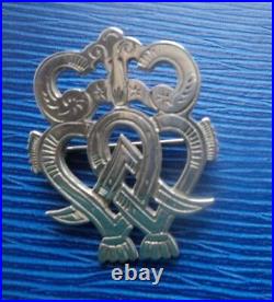 Orkney Sterling Silver Scottish Luckenbooth Brooch c. 1980s + box Ola Gorie