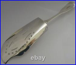 RARE SCOTTISH WILLIAM IV STERLING SILVER FISH SLICE SERVER 1834 ANTIQUE 144g