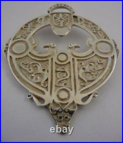 Scottish Ola Gorie Orkney St Magnus Brooch Pin 9ct Yellow Gold