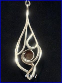 Scottish Sterling Silver & Banded Agate Pendant H/M Edinburgh 1975 Ola Gorge
