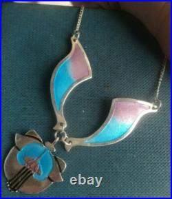 Scottish Sterling Silver & Enamel Floral Pendant / Necklace Pat Cheney c. 1980s Scottish Sterling Silver & Enamel Floral Pendant / Necklace Pat Cheney c. 1980s