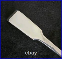 Scottish Sterling silver Soup ladle. Fiddle Pattern. Glasgow 1833. By John Murray