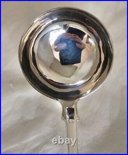 Scottish Sterling silver Soup ladle. Fiddle Pattern. Glasgow 1833. By John Murray