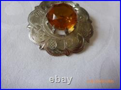 Superb Antique Silver Scottish Citrine Brooch 1967 Edinburgh 1 3/4 Dia