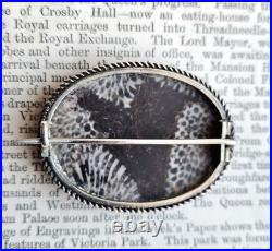 Victorian Sterling Silver Scottish Agate Fossil Brooch