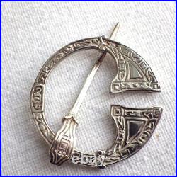 Vintage Scottish Silver Penannular Cloak Pin Scarf Brooch Edinburgh Hallmark