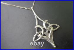 Vintage Scottish Sterling Silver Kells Bird Pendant & 18 Chain Ola Gorie Orkney