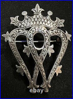 Vintage Scottish Sterling Silver Pin Brooch Luckenbooth John Hart Iona Heart