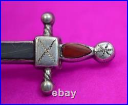 Vintage Scottish sterling silver Brooch Hardstone Sword R A Edinburgh 1965