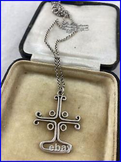 Vintage Sterling Silver Ola Gorie St Nicolas Cross pendant Necklace Scottish