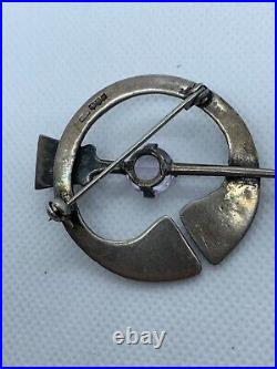 Vintage Sterling Silver Scottish Pin / Brooch with Lage Amythyst Center Stone