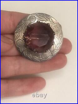 Vintage Sterling Silver brooch with large purple Paste Stone scottish, BR48