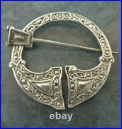 Vintage Stg Silver Scottish Iona Celtic Brooch Shipton & Co h/m 1937 Edinburgh