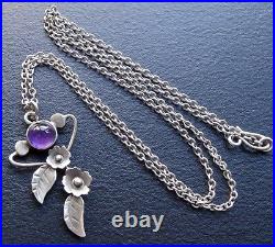 Vintage h'm 1979 STERLING SILVER Edinburgh Scottish purple flower necklace -C757